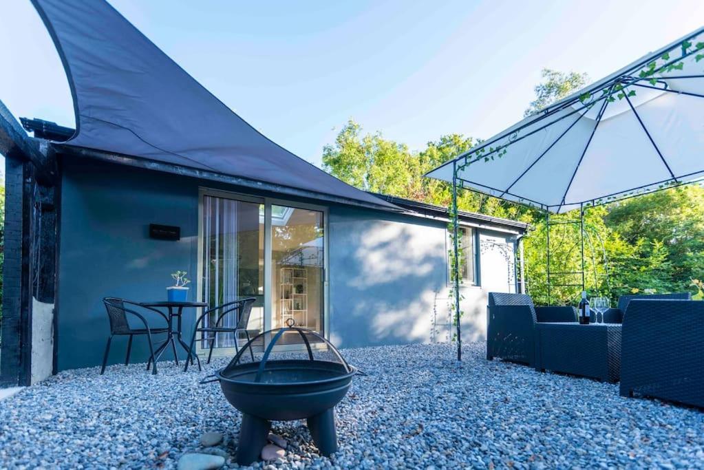 The Rose Suite Kenmare Exterior photo