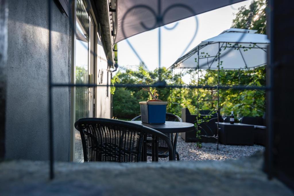 The Rose Suite Kenmare Exterior photo